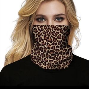 New!  The multifunctional seamless wear